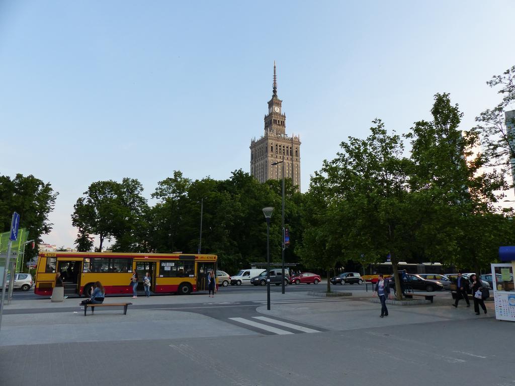 Hosapartments Atelier Residence Varsovia Exterior foto
